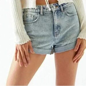 PacSun Mom Jean Short Denim High Waisted Cuffed Light Wash Blue 24 Boho Festival